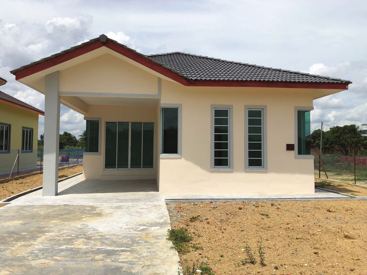 Completed single storey bungalow PT5495