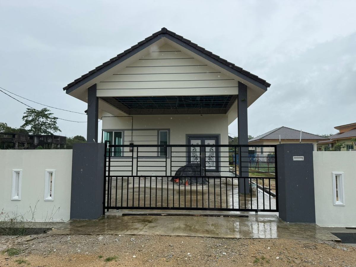 Completed single storey bungalow PT5493